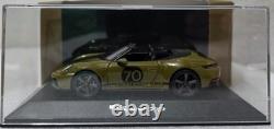 Porsche 911 (992.1) GTS Cabriolet Spirit 70 Olive Neo Green Met 143 Spark