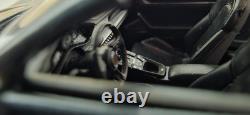 Porsche 911 992 Carrera 4 Cabriolet 2019 Grey 143 Minichamps WAP 020 175 0K (4)
