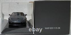 Porsche 911 992 Carrera 4 Cabriolet 2019 Grey 143 Minichamps WAP 020 175 0K (4)