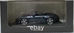 Porsche 911 992 Carrera 4 Cabriolet 2019 Grey 143 Minichamps WAP 020 175 0K (4)
