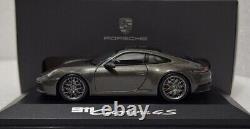 Porsche 911 (992) Carrera 4S 2019 Aventurin Green 143 Minichamps RARE! (8)