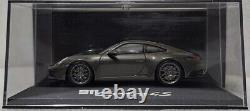 Porsche 911 (992) Carrera 4S 2019 Aventurin Green 143 Minichamps RARE! (8)