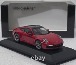 Porsche 911 (992) Carrera 4S 2019 Carmine Red 143 Minichamps 410069321 (17)
