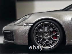 Porsche 911 992 Carrera 4S Cabriolet 2019 Silver 1/43 Minichamps 410069330 (17)