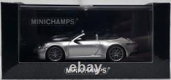 Porsche 911 992 Carrera 4S Cabriolet 2019 Silver 1/43 Minichamps 410069330 (17)