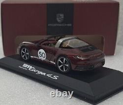 Porsche 911 (992) Targa 4S 2016 Heritage Edition Cherry Red Met 143 Minichamps