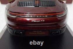 Porsche 911 (992) Targa 4S 2016 Heritage Edition Cherry Red Met 143 Minichamps