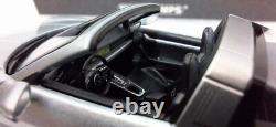 Porsche 911 (992)Targa 4S 2020 Silver 143 Minichamps 410069560 SUPER RARE! (6)