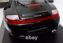 Porsche 911 (996) Carrera 4S Black 2000 143 Minichamps 400061070 RARITY! (9)