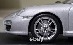 Porsche 911 (997.2) Carrera 2009 Artic Silver 143 Minichamps WAP 020 012 18 15
