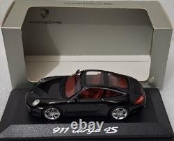 Porsche 911 997 Targa 4S 2008 Black 143 Minichamps WAP02002518 SUPER RARE! (8)