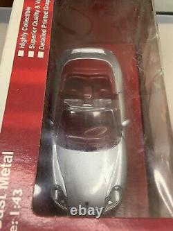 Porsche 911 Carrera Cabriolet 143 Scale Die-cast (Super Rear Recall)