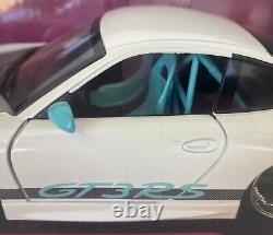 Porsche 911 GT3 RS (996) Die-cast Model Car by Jada Pink Slips series White