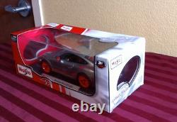 Porsche 911 GT3 RS Darkgray and Red Special Edition Maisto 118