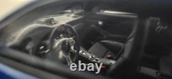 Porsche 911 GTS Club Coupe 60 Years Porsche America 143 Spark WAX02020001 (17)