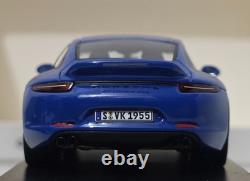 Porsche 911 GTS Club Coupe 60 Years Porsche America 143 Spark WAX02020001 (17)