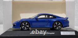 Porsche 911 GTS Club Coupe 60 Years Porsche America 143 Spark WAX02020001 (17)