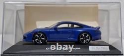 Porsche 911 GTS Club Coupe 60 Years Porsche America 143 Spark WAX02020001 (17)