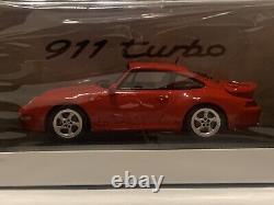 Porsche 911 Turbo (993) Guards Red Spark 143