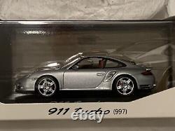 Porsche 911 Turbo (997) Silver/Red Minichamps 143