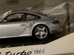 Porsche 911 Turbo (997) Silver/Red Minichamps 143