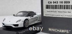 Porsche 918 Spyder Weissach Paket 2015 White 143 Minichamps CA 043 16 009 (14)