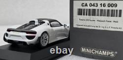 Porsche 918 Spyder Weissach Paket 2015 White 143 Minichamps CA 043 16 009 (14)