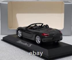 Porsche Boxster S (981) Achat Grey 2012 143 Minichamps WAP 020 201 0D (14)