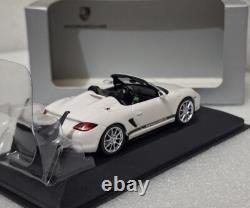 Porsche Boxster Spyder 2010 White 143 Minichamps WAP 020 101 0A Dealer Ed (9)