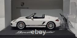 Porsche Boxster Spyder 2010 White 143 Minichamps WAP 020 101 0A Dealer Ed (9)