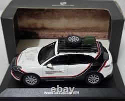 Porsche Cayenne World Expedition 2018 Porsche Experience 143 Minichamps (16)