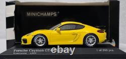 Porsche Cayman GT4 Clubsport Streetversion 2017 143 Minichamps 437166100 15