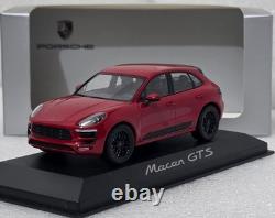 Porsche Macan GTS (95B) 2015 Carmine Red 143 Minichamps WAP 020 603 0G OVP (18)