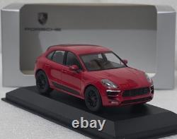 Porsche Macan GTS (95B) 2015 Carmine Red 143 Minichamps WAP 020 603 0G OVP (18)