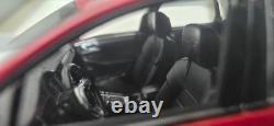 Porsche Macan GTS (95B) 2015 Carmine Red 143 Minichamps WAP 020 603 0G OVP (18)