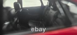 Porsche Macan GTS (95B) 2015 Carmine Red 143 Minichamps WAP 020 603 0G OVP (18)