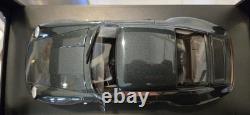 READ 1/18 Autoart Porsche 911 (993) Carrera Green Metallic Diecast