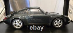 READ 1/18 Autoart Porsche 911 (993) Carrera Green Metallic Diecast
