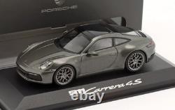 Rare Porsche 911 992 Carrera 4S 143 Dealer Model Minichamps Aventurine Green