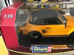 Revell 1989 Porsche 911 Turbo Cabriolet 118 Scale Diecast Model Car Yellow b519