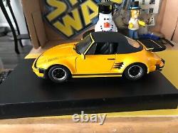 Revell 1989 Porsche 911 Turbo Cabriolet 118 Scale Diecast Model Car Yellow b519