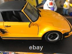 Revell 1989 Porsche 911 Turbo Cabriolet 118 Scale Diecast Model Car Yellow b519