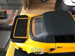 Revell 1989 Porsche 911 Turbo Cabriolet 118 Scale Diecast Model Car Yellow b519