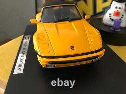 Revell 1989 Porsche 911 Turbo Cabriolet 118 Scale Diecast Model Car Yellow b519