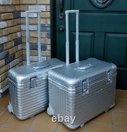 Rimowa 985.51 Porsche Special Edition 2-Wheel Tsa Pilot Extra Large 56L TSA
