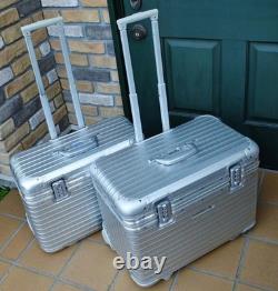 Rimowa 985.51 Porsche Special Edition 2-Wheel Tsa Pilot Extra Large 56L TSA