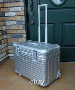 Rimowa 985.51 Porsche Special Edition 2-Wheel Tsa Pilot Extra Large 56L TSA