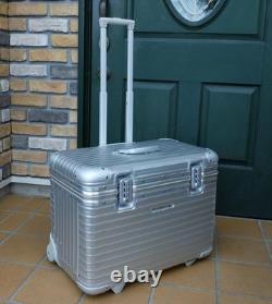 Rimowa 985.51 Porsche Special Edition 2-Wheel Tsa Pilot Extra Large 56L TSA