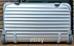 Rimowa 985.51 Porsche Special Edition 2-Wheel Tsa Pilot Extra Large 56L TSA