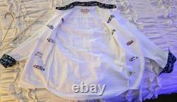 Robert Graham Ladies Special Edition Carmel Porsche Club Small Worn Once